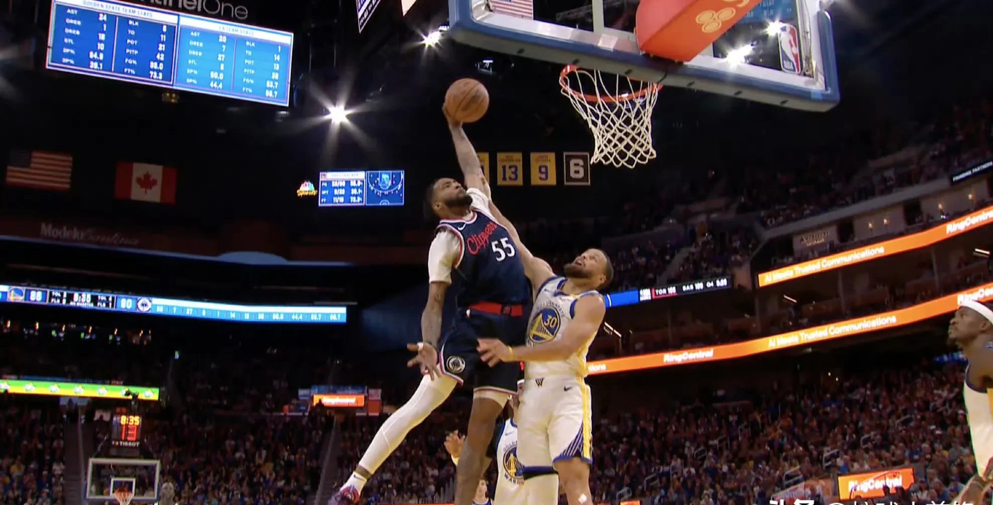 爱游戏网页版登录入口-人主场赢球，西蒙斯表现抢眼