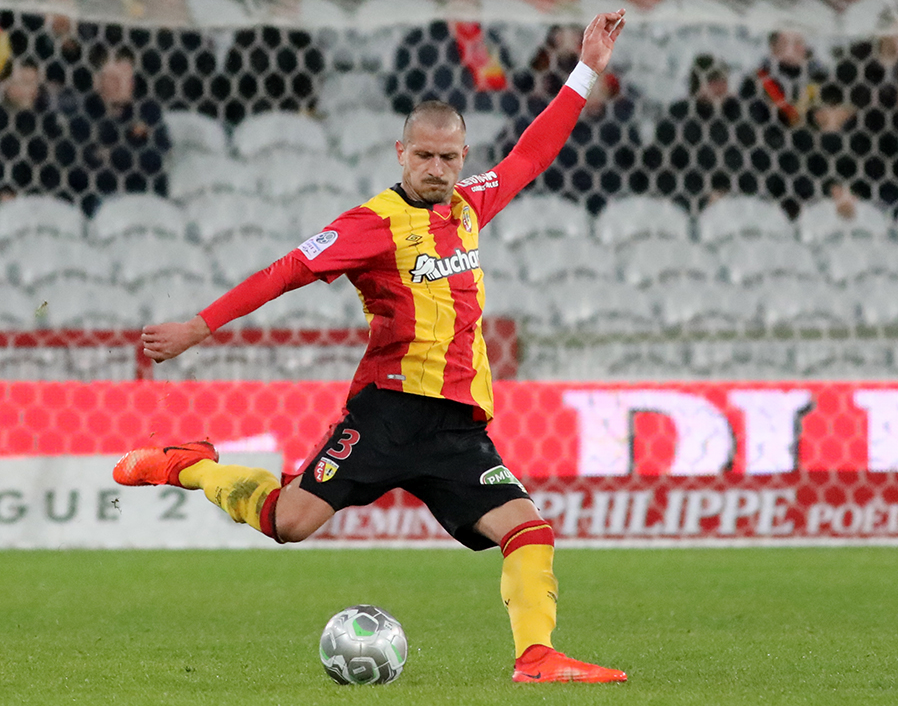 朗斯主场战平蒙彼利埃，难求一胜的简单介绍