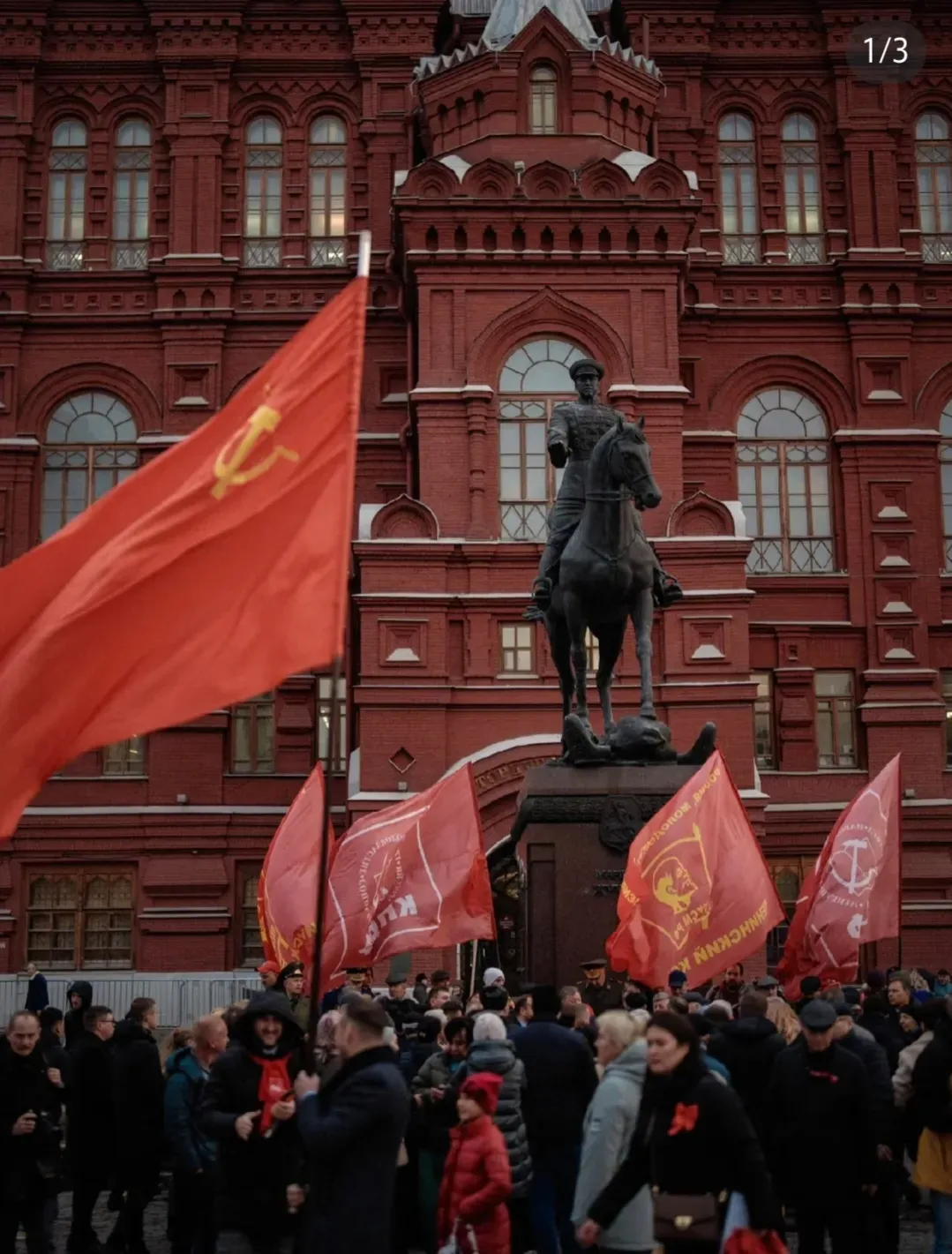 爱游戏官网-莫斯科中央陆军进军伦敦，火力全开快速进攻