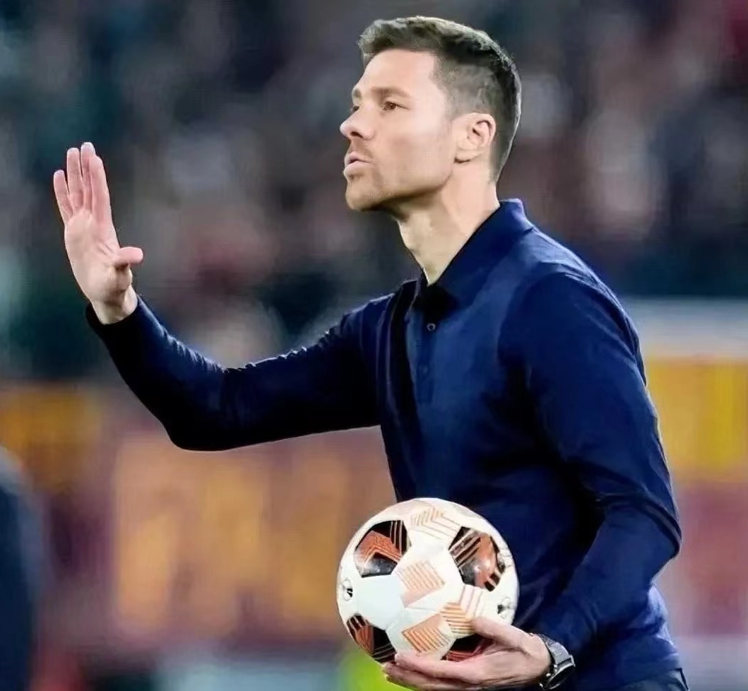 德甲冠军遭遇连败，教练下课潮起的简单介绍